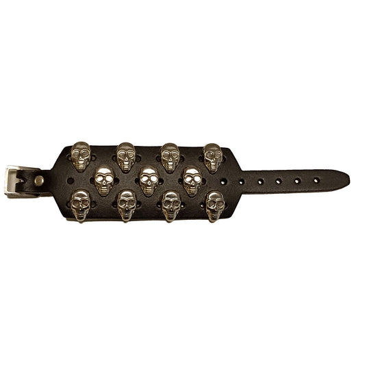Nietenarmband aus Leder mit 3 Reihen Totenkopfnieten